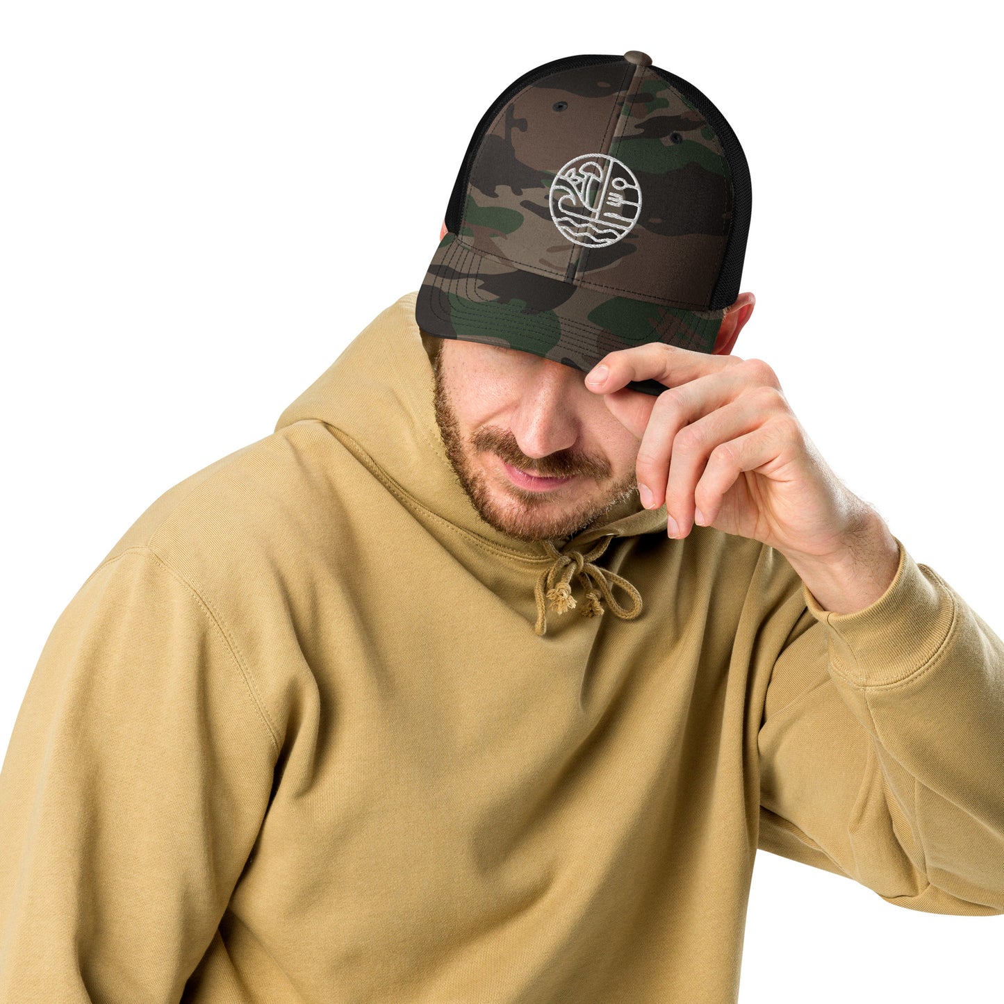 LG Icon Camo Trucker